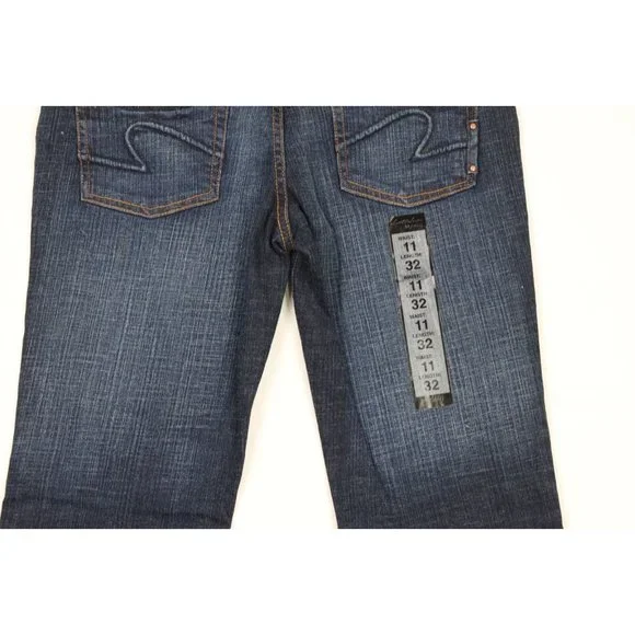NOS Vintage Y2K Lot 29 Womens Size 11 Looney Tunes Wide Leg Flared Denim Jeans